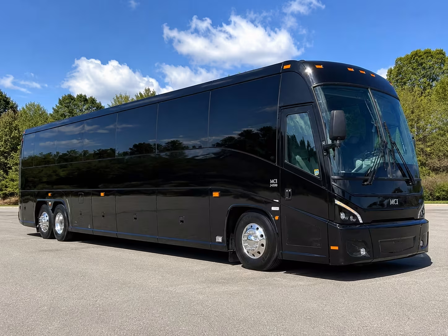 raleigh charter bus rentals for nc state and art museum trips