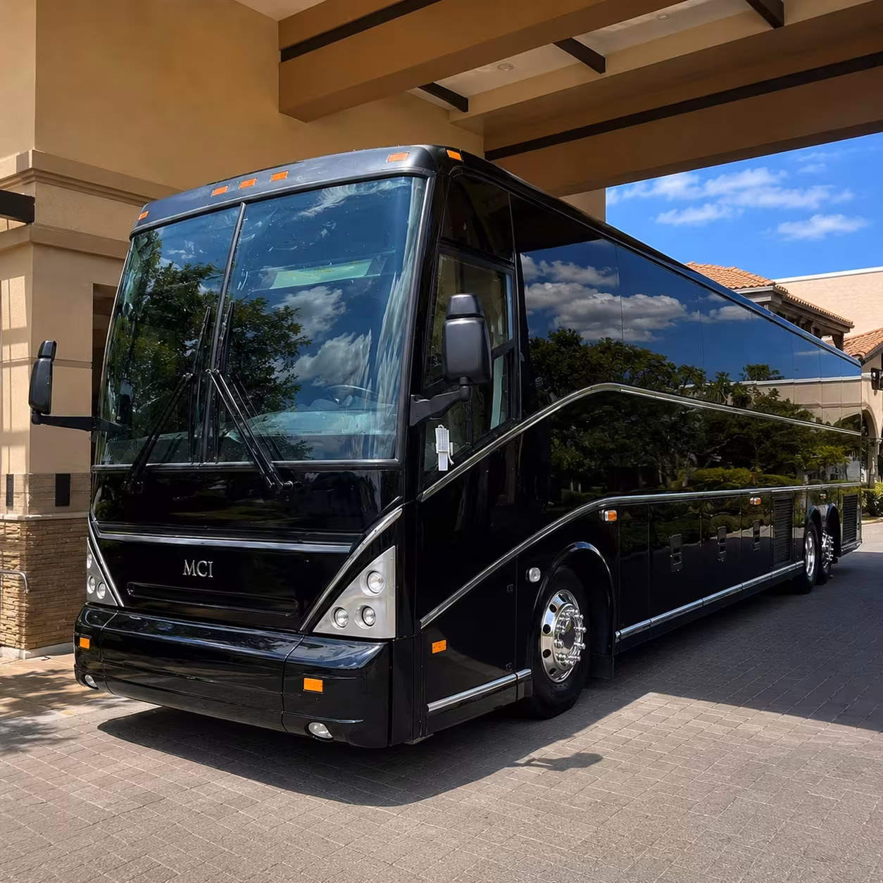 raleigh wedding shuttle buses for downtown venues and hotel blocks